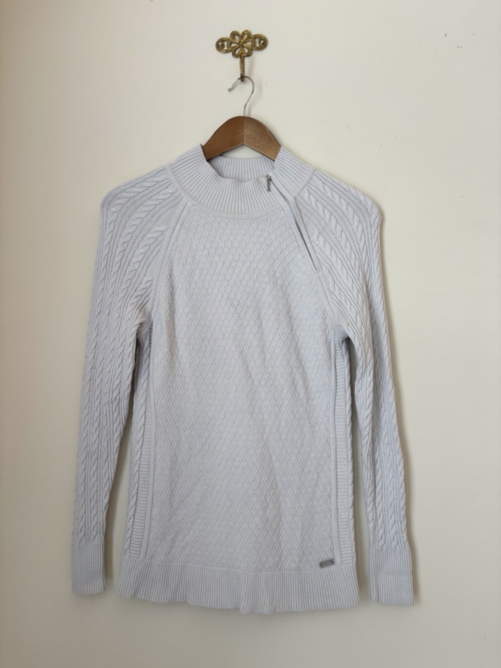 Nils Light Grey Asymmetrical Zip Pullover Top Women's Medium Skiwear